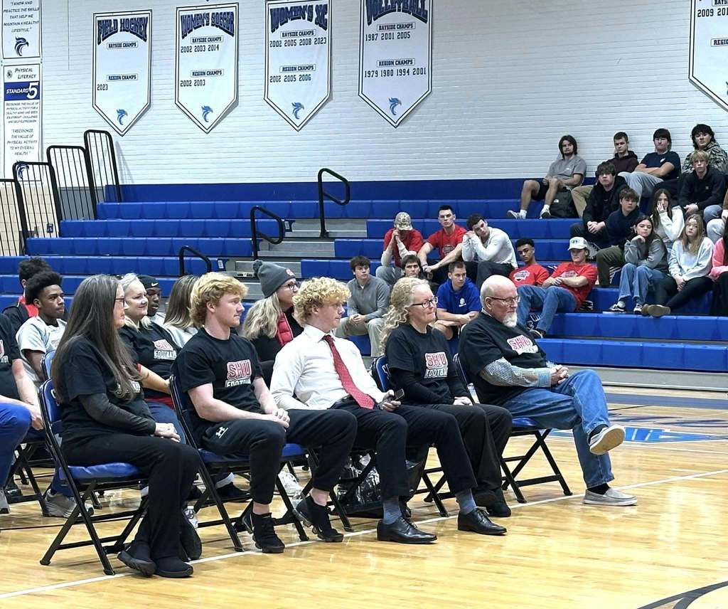 Johnny Hobgood sports signing