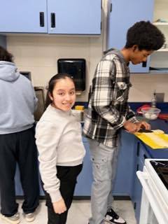 Singles Living/Life Unlocked course at SDHS