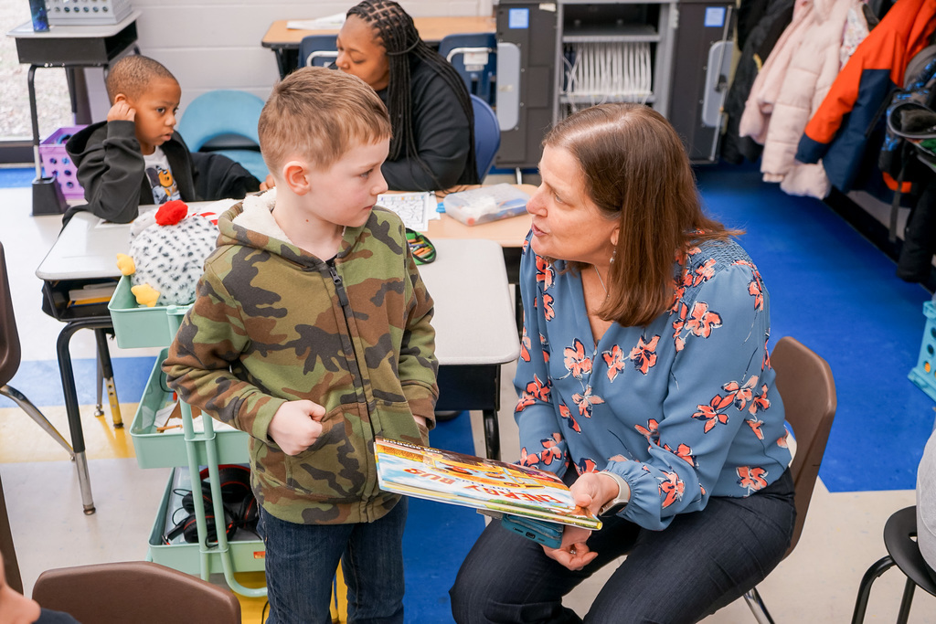 Coordinator gifting book