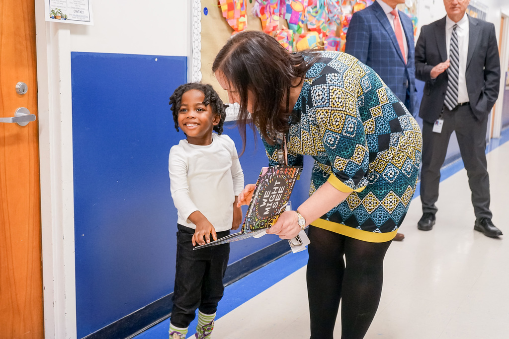 Coordinator gifting book