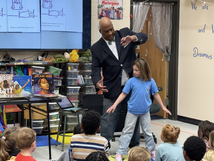 students with Bryan Collier