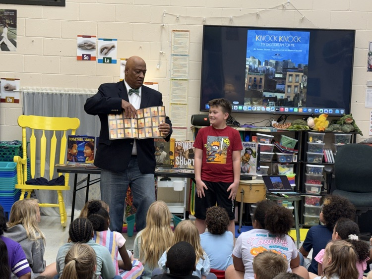 students with Bryan Collier