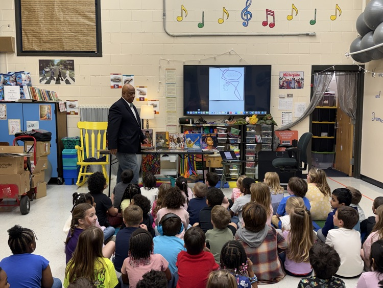 students with Bryan Collier