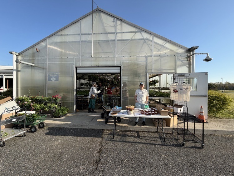 WTHS Greenhouse Sale