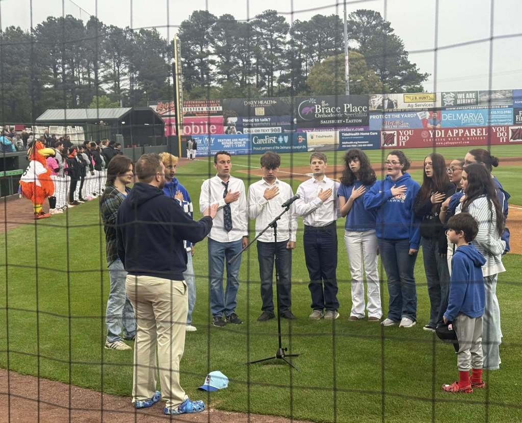 Choir sings National Anthem