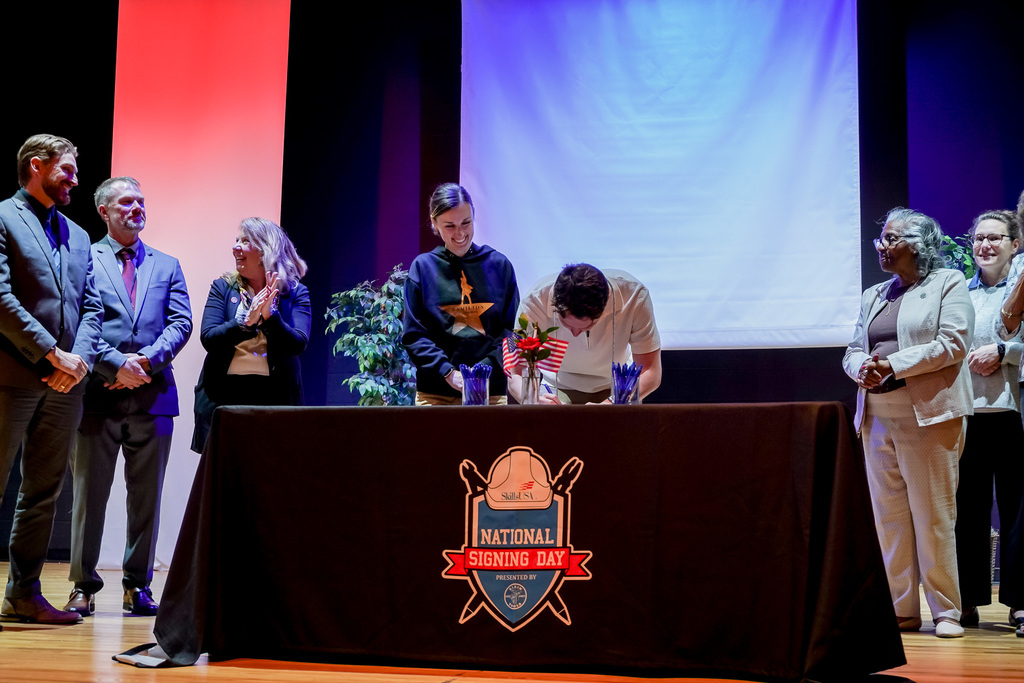 Signing Day at WTHS