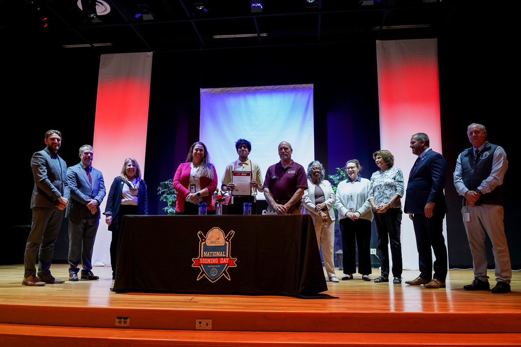 Signing Day at WTHS