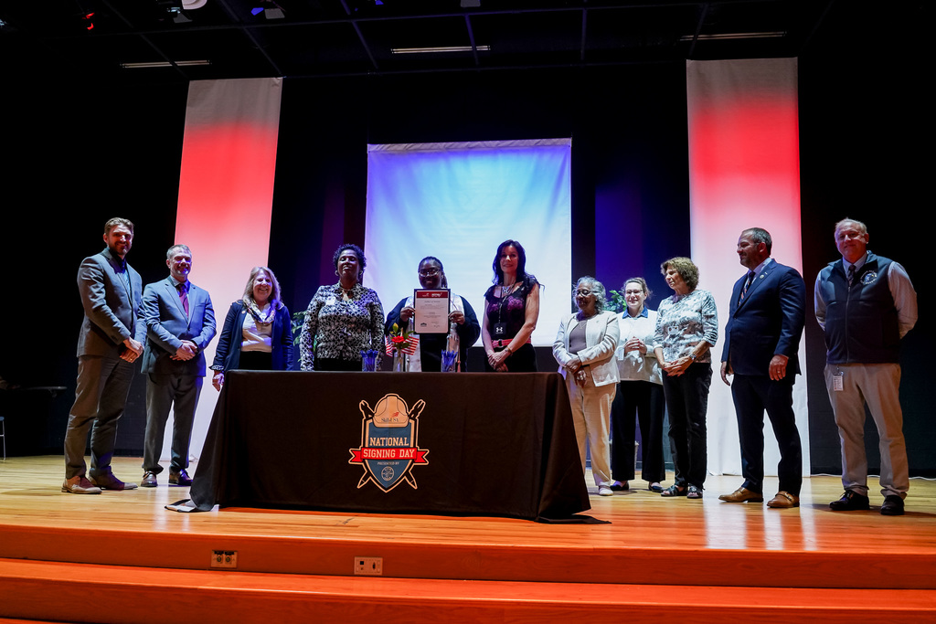 Signing Day at WTHS