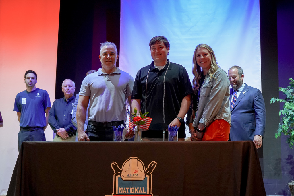 Signing Day at WTHS