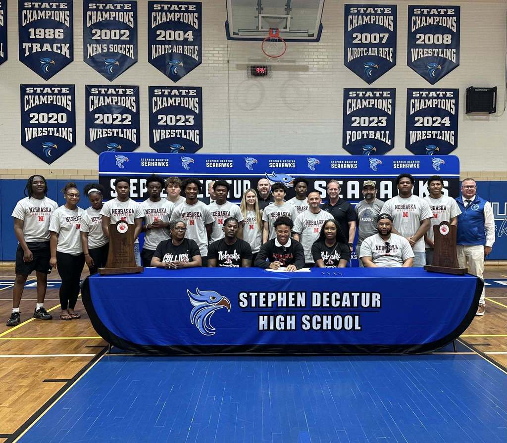 Spring 2026 sports signing at SDHS