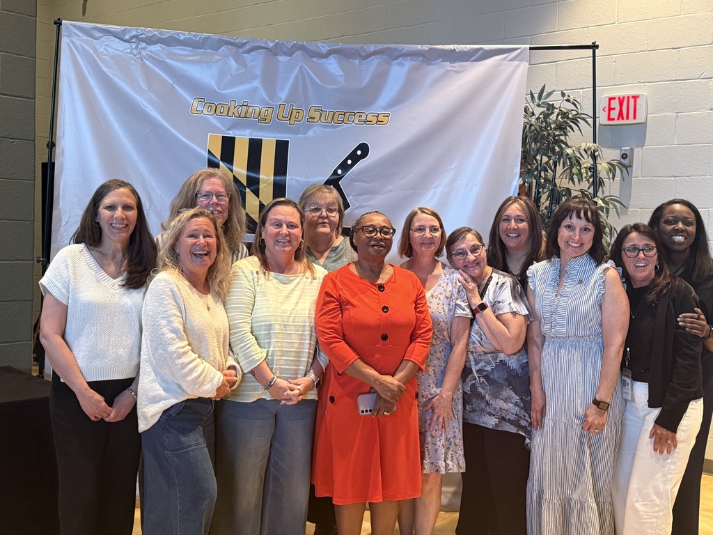 Teachers receiving service awards