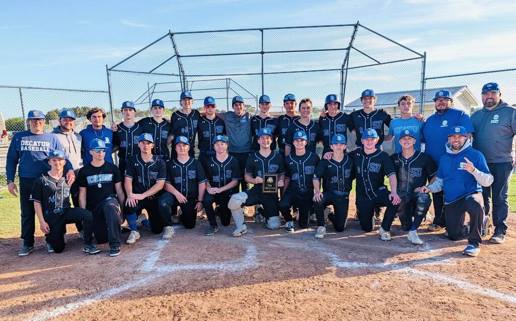Boys Baseball team advances to semi-finals