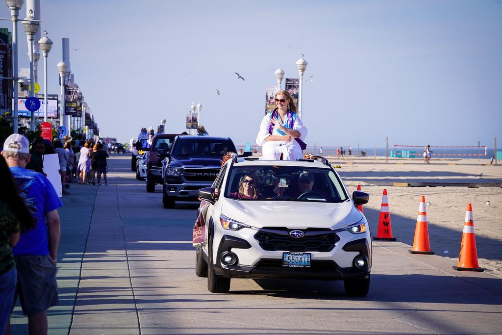SDHS Boardwalk Parade