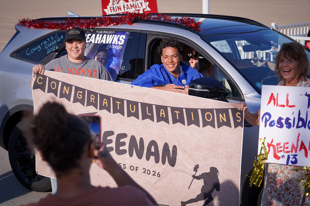 SDHS Boardwalk Parade