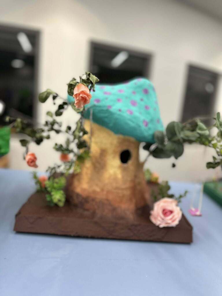 SDHS students make tree houses for art project