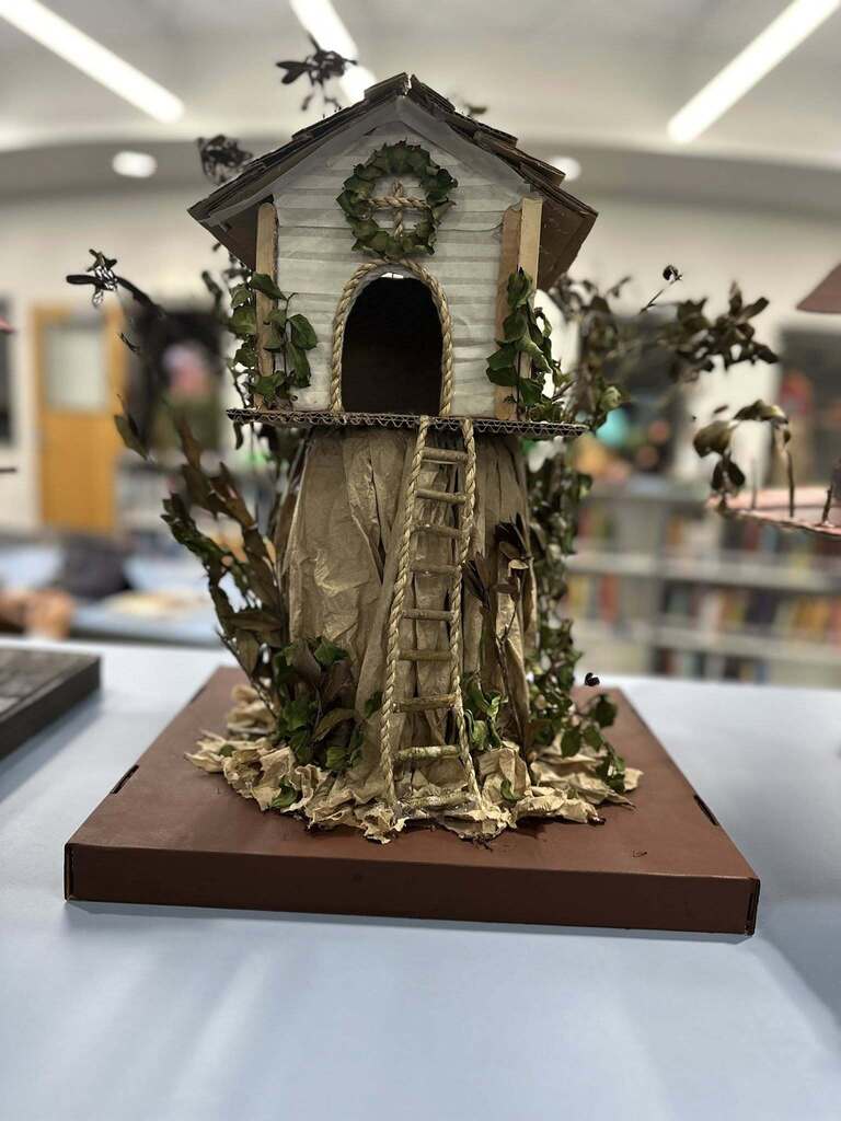 SDHS students make tree houses for art project