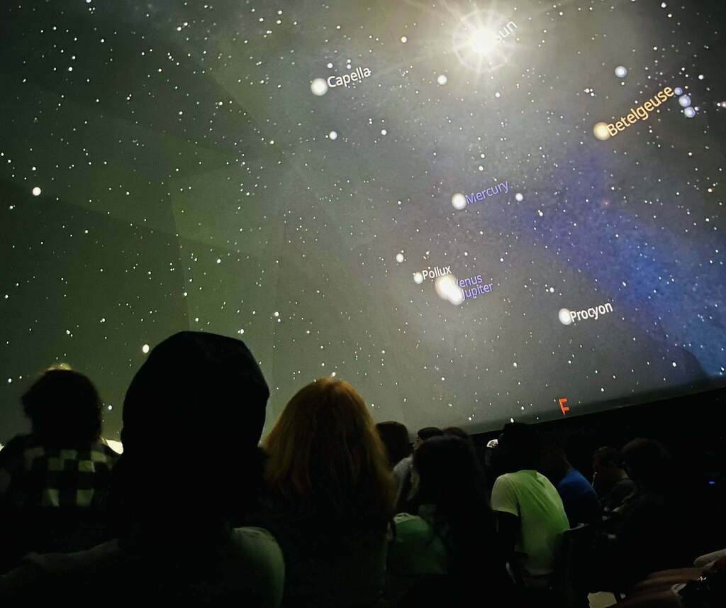 SU Planetarium field trip 