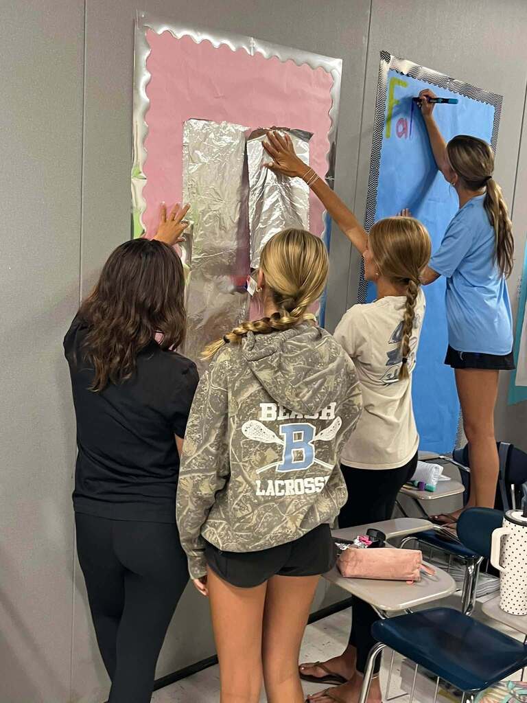 Dual Enrollment students at work