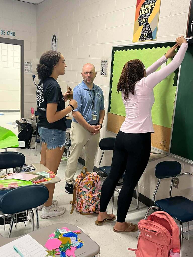 Dual Enrollment students at work