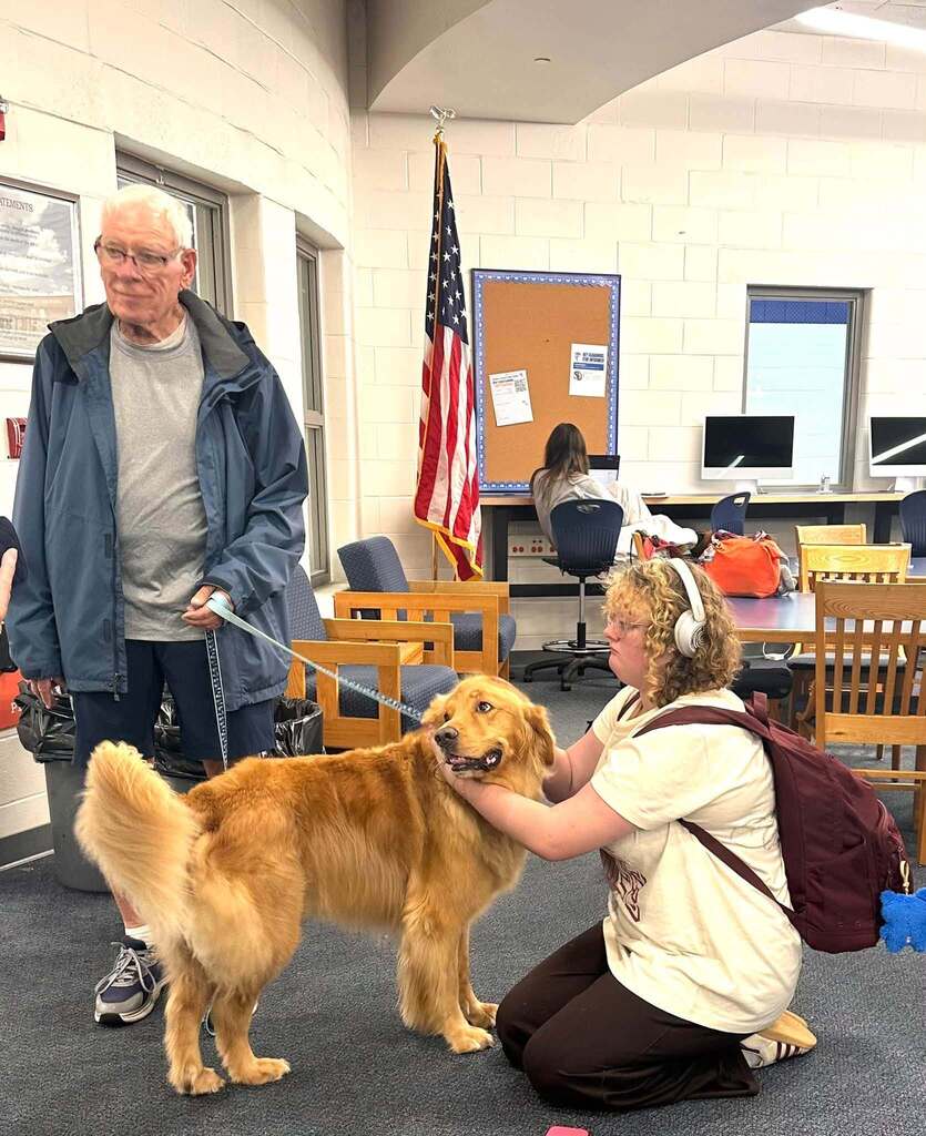 Therapy dog day at SDHS