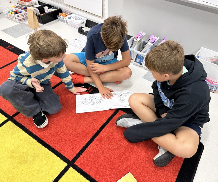 kids reading 