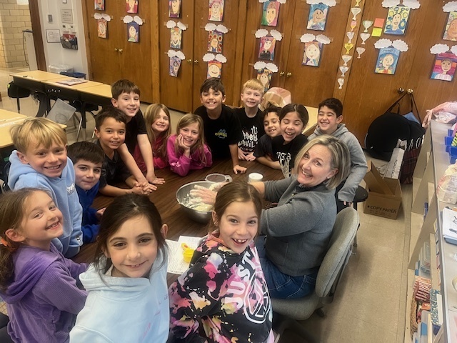 2nd grade making play doh