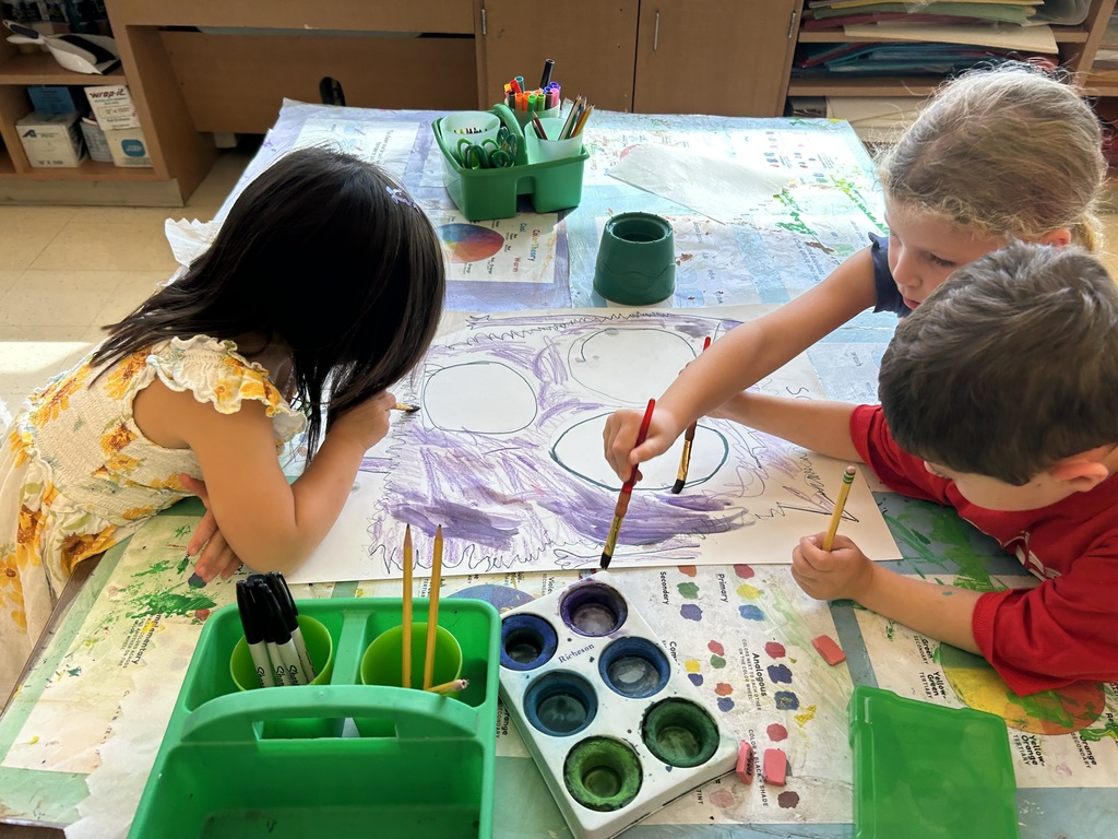 children creating