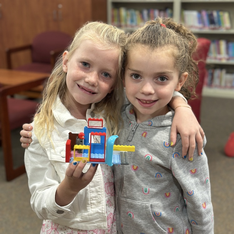 girls with Legos