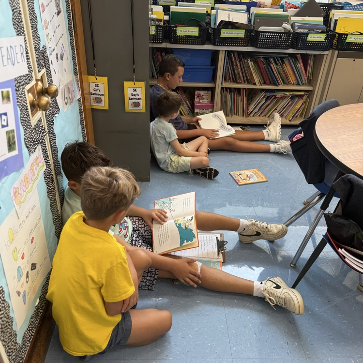 kids reading books