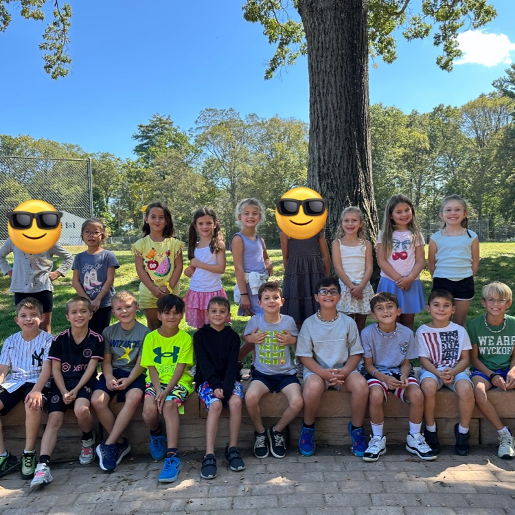 2W enjoying our new amphitheater!