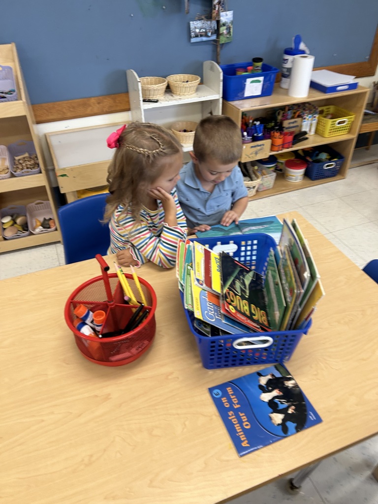 children reading