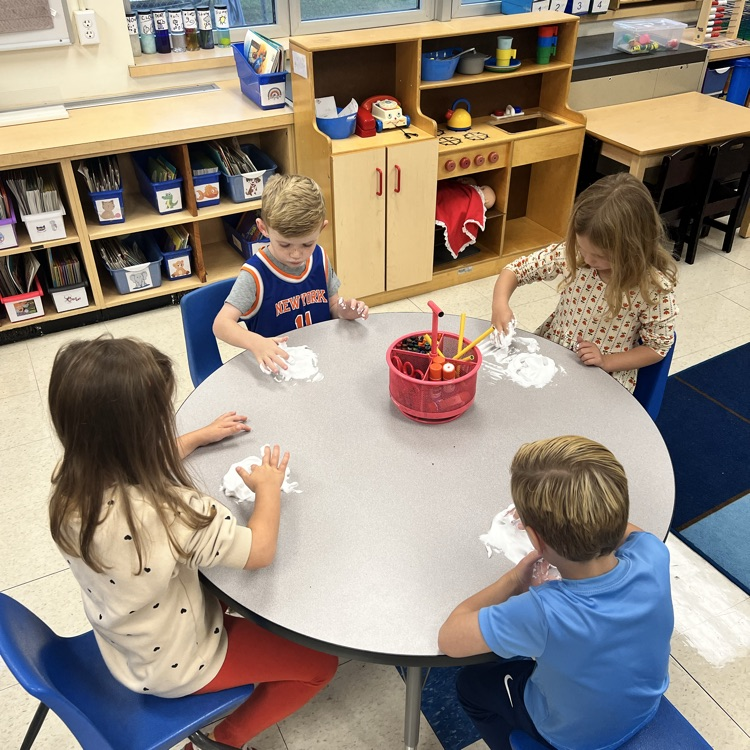 KRO practices number formation and different ways to show a number using shaving cream.