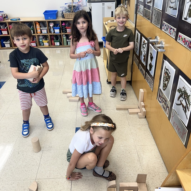 KTO built the setting for The Three Bears.