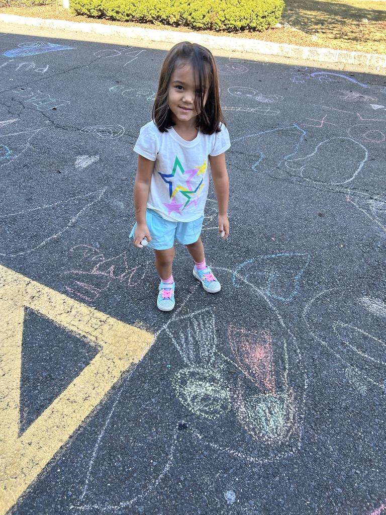 children creating