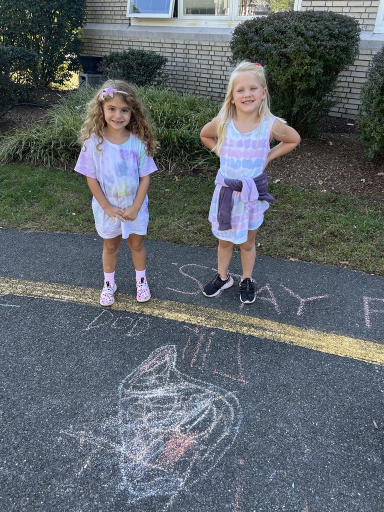children creating