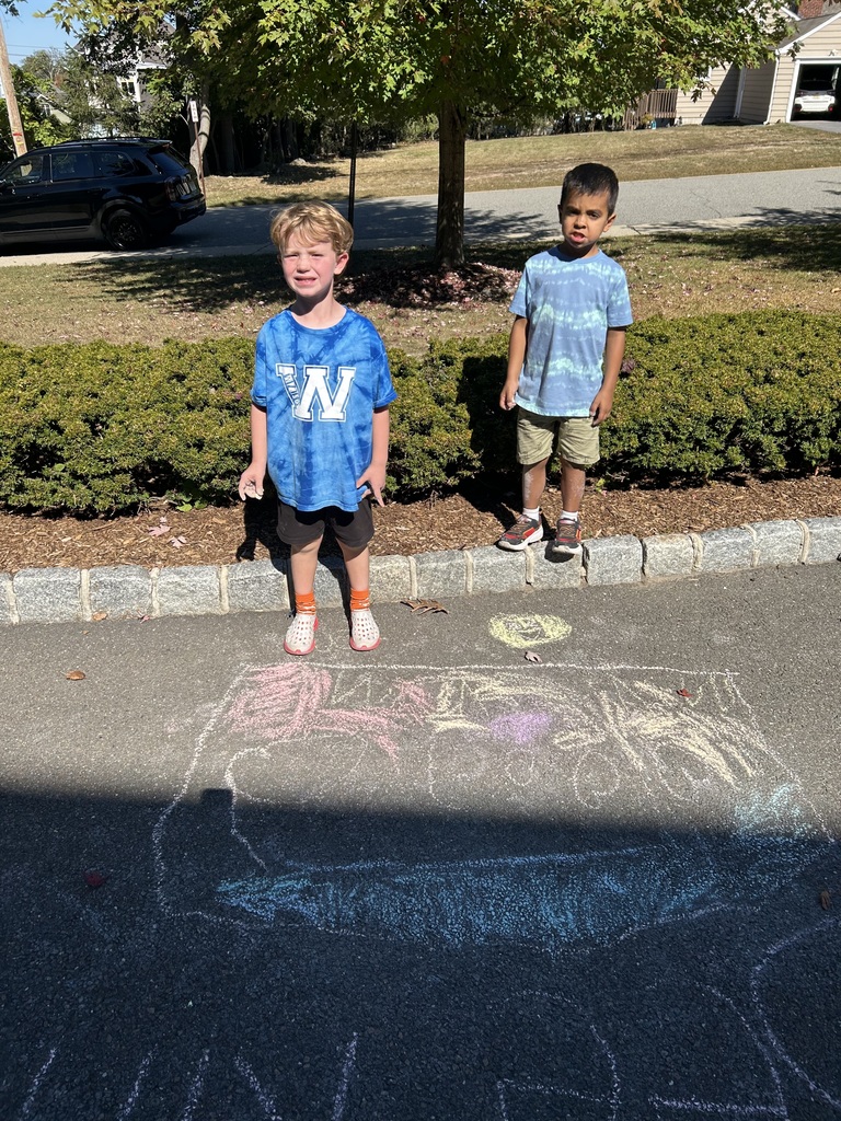 children creating