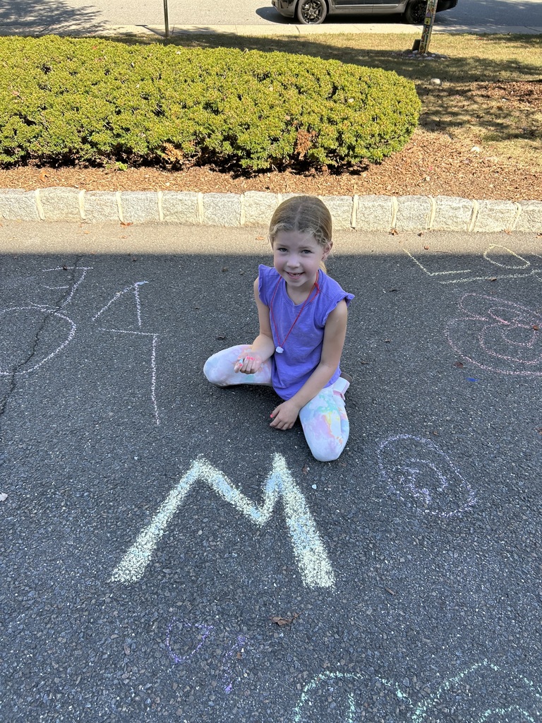 children creating