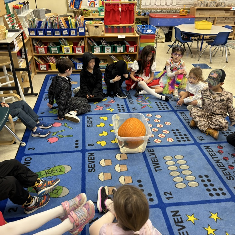 children doing a science, Ickesburg