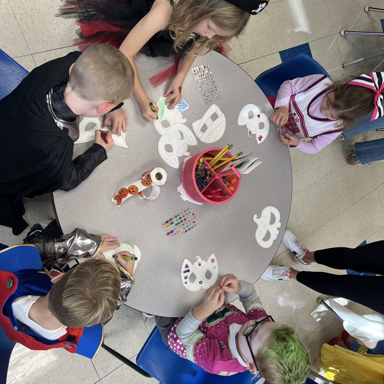 happy Halloween from KRO!