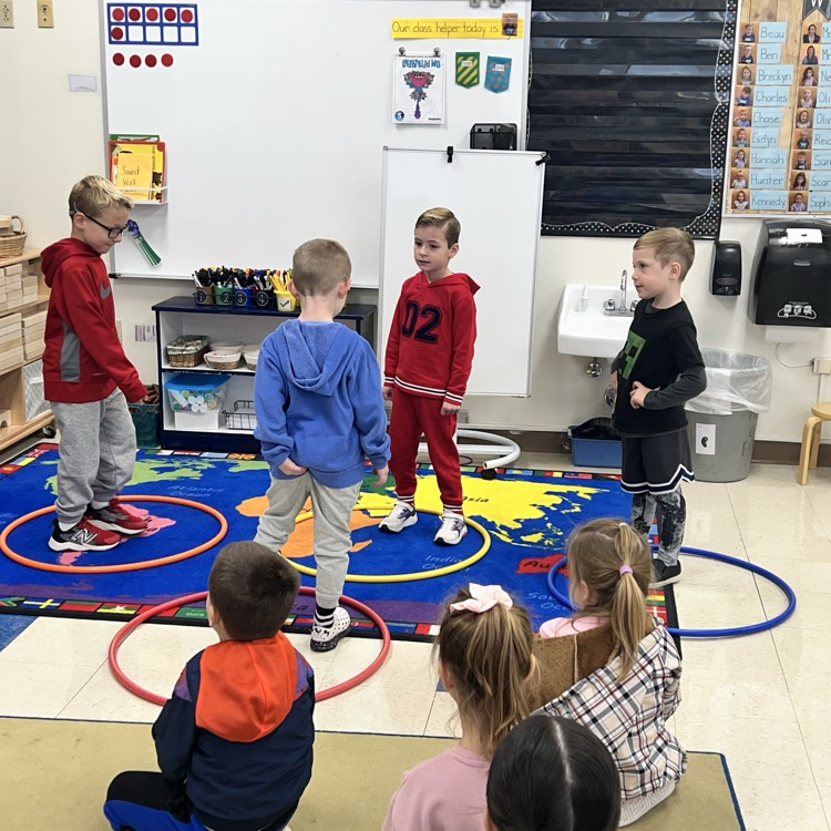 KRO enjoyed Ms. Steinberg's lesson about personal space. We are practicing staying within our own bubbles.