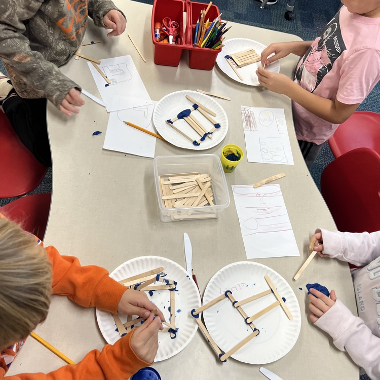 Many different ways to imagine a room/house.