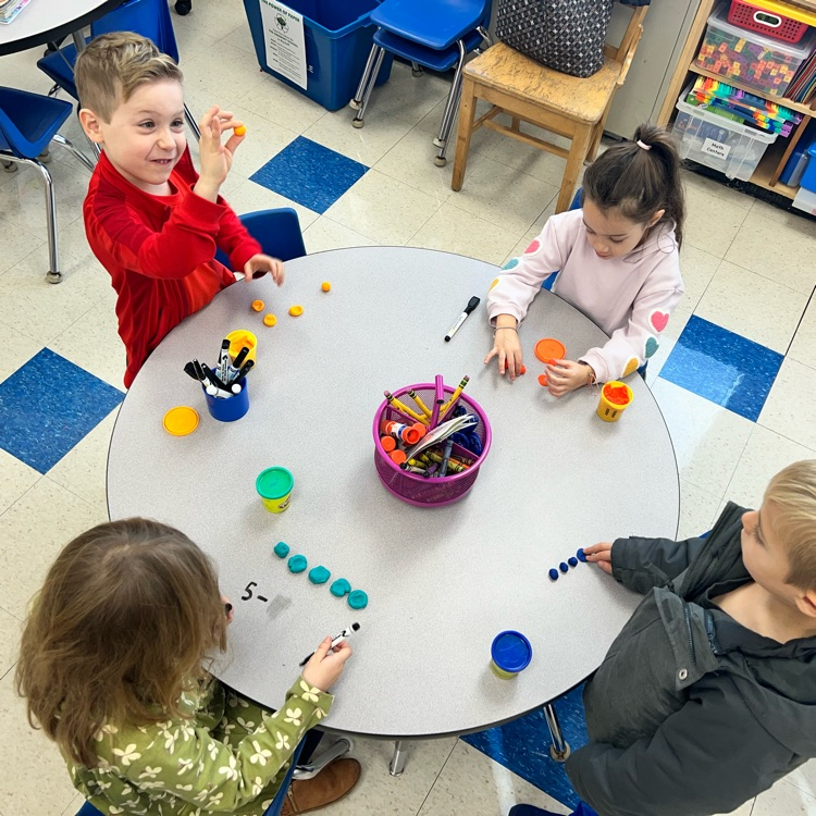 KRO practices subtraction by playing Subtraction Smash