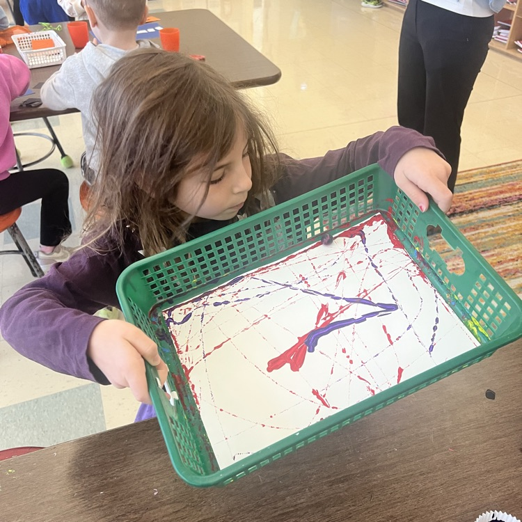 KRO enjoyed using push and pull movements with marbles to create art. A fun way to tie in Science and Art! Thank you Mrs. Viaud!