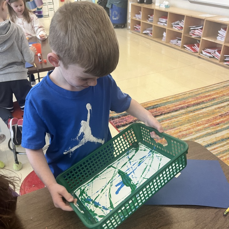KRO enjoyed using push and pull movements with marbles to create art. A fun way to tie in Science and Art! Thank you Mrs. Viaud!