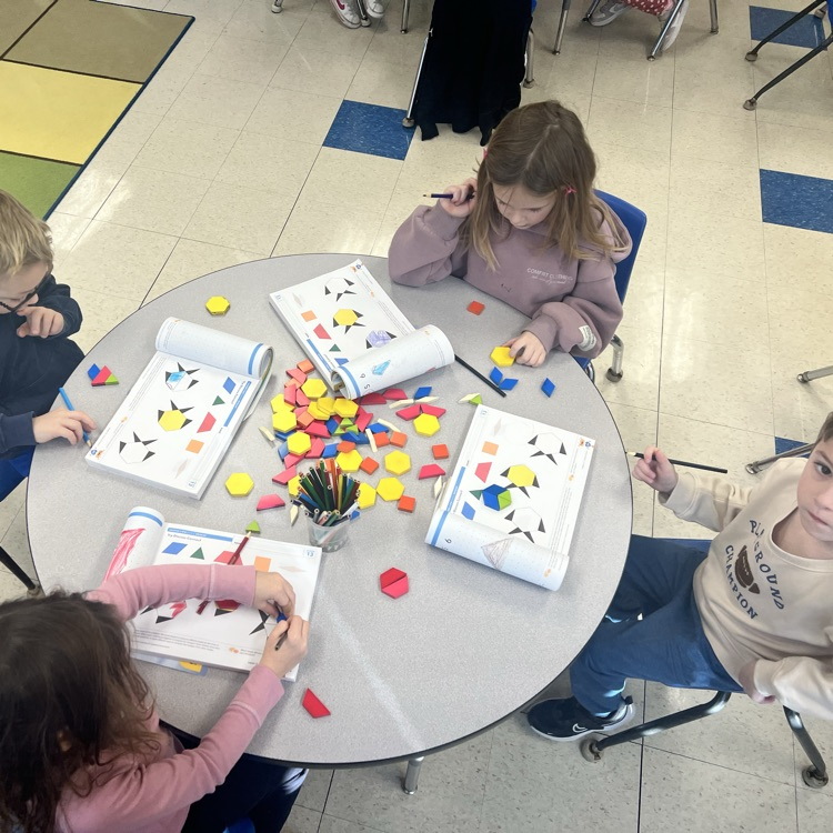 KRO uses 2 or more shapes to compose a new shape.