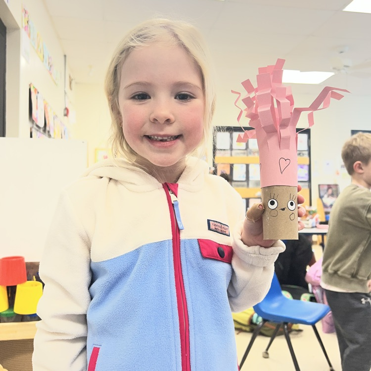 KRO had fun creating paper towel tubes with crazy hair!