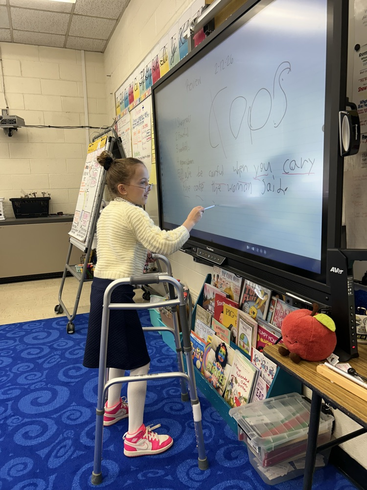 third graders dressed as 100 year olds