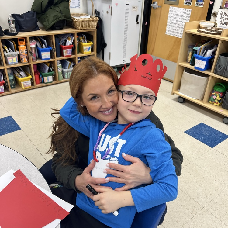 Thank you to the KRO parents for helping us celebrate the 100th day!