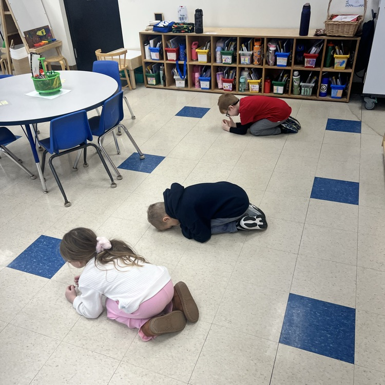 KRO started the day with some morning yoga!