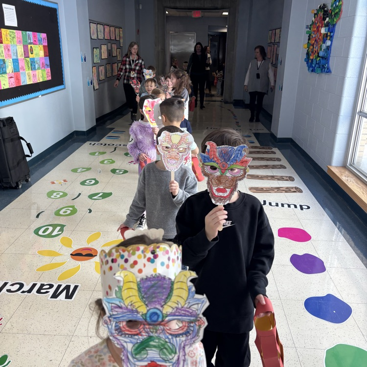 children in Chinese masks